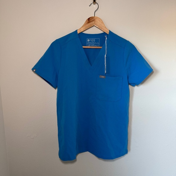 Figs Women's V-Neck Top in Vibrant Blue - Picture 1 of 6